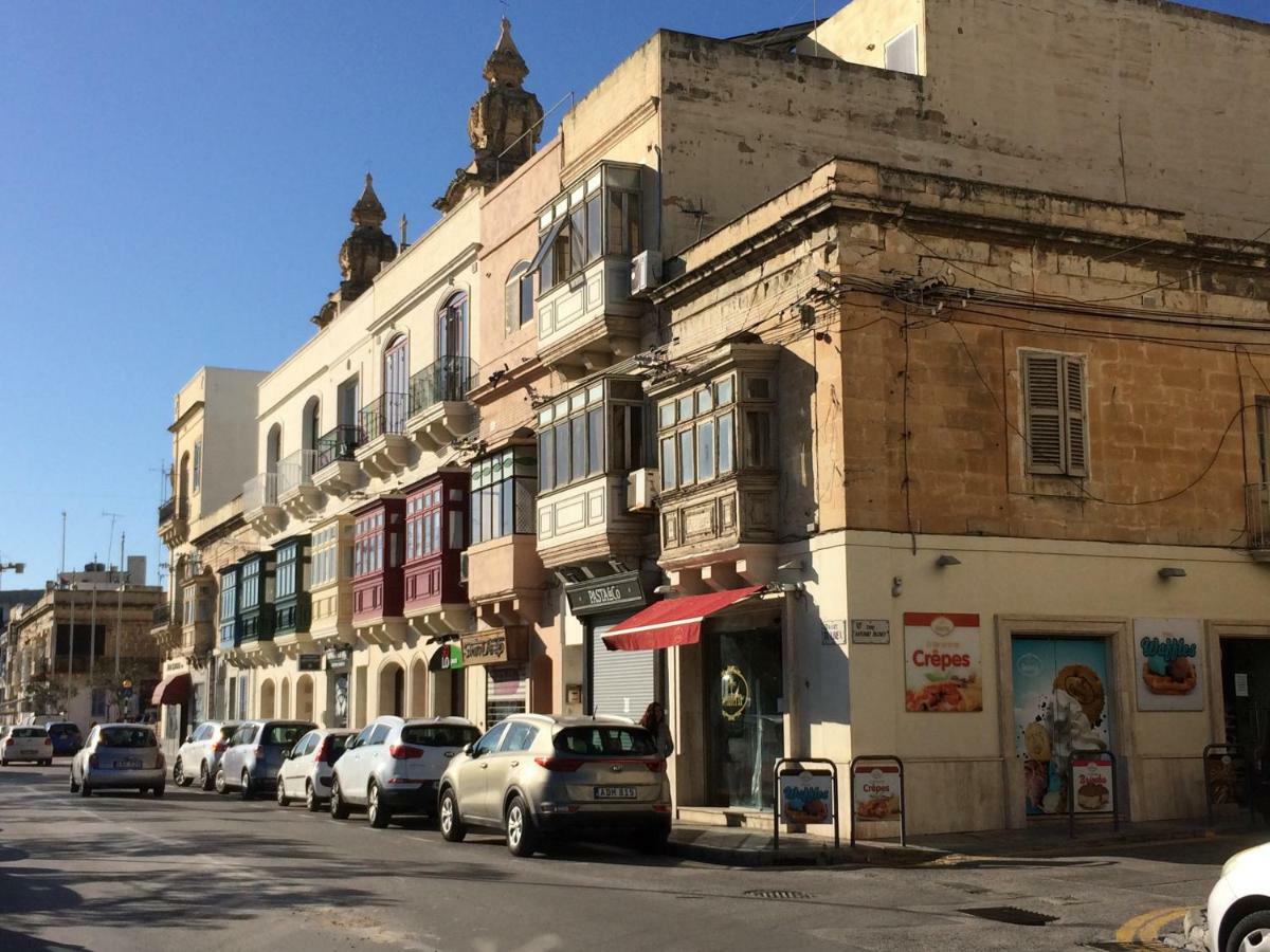 Seafront Apartment Between Valletta And Sliema Msida Kültér fotó