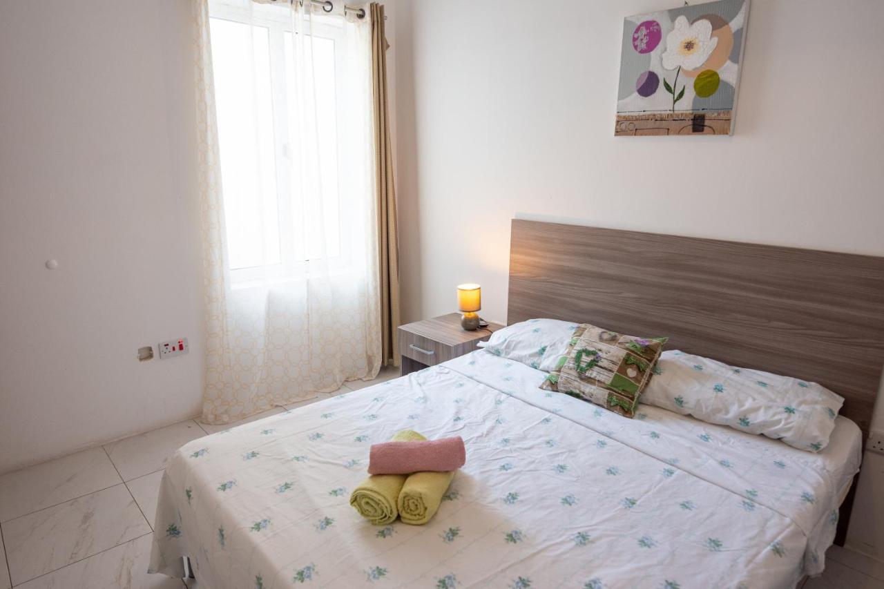 Seafront Apartment Between Valletta And Sliema Msida Kültér fotó