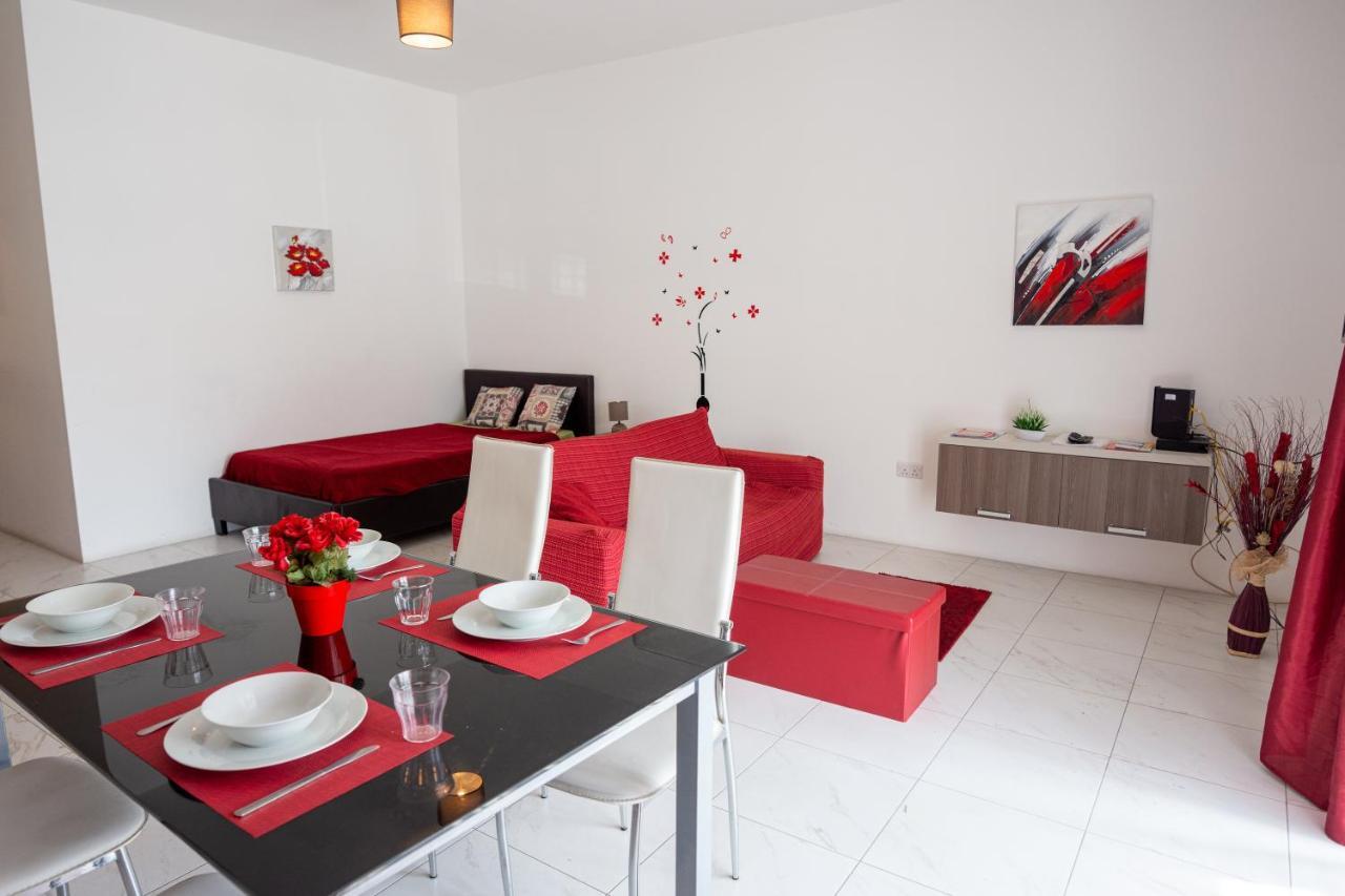 Seafront Apartment Between Valletta And Sliema Msida Kültér fotó