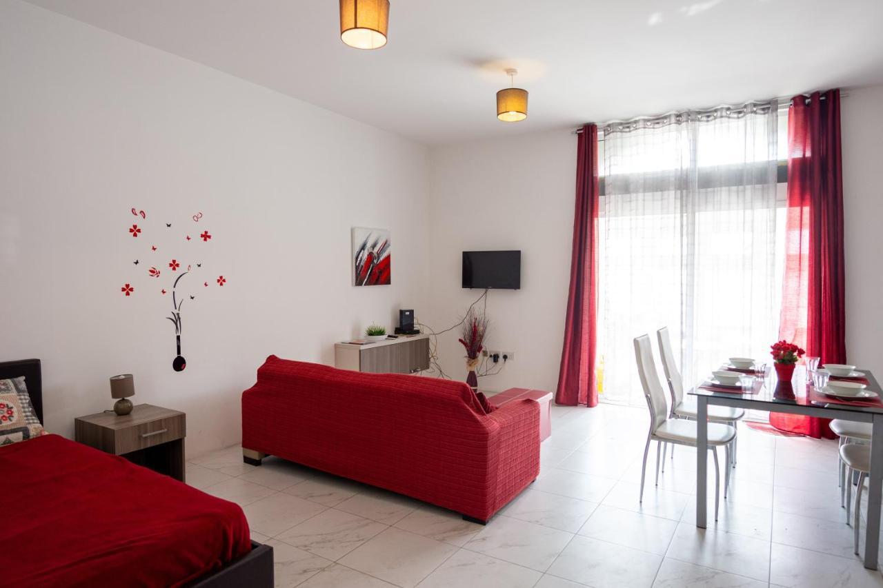 Seafront Apartment Between Valletta And Sliema Msida Kültér fotó